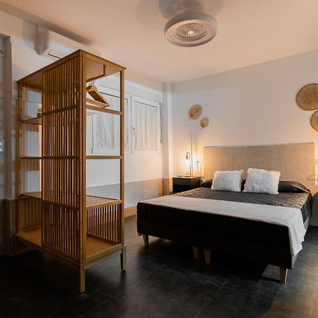 Aptuvalencia-F&B Sol Sl Екстер'єр фото